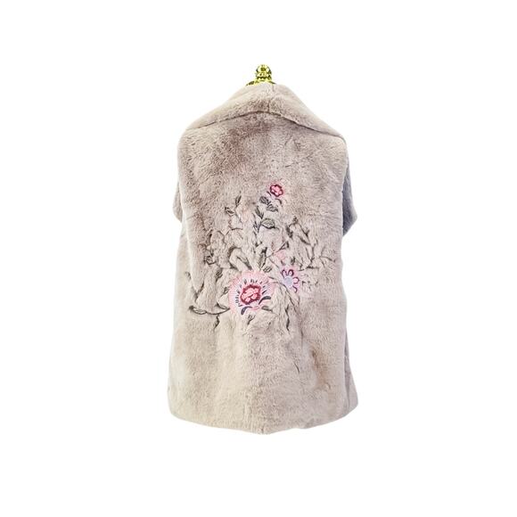 Mystree Embroidered Faux Fur Vest - Size L - Tan - Picture 1 of 8